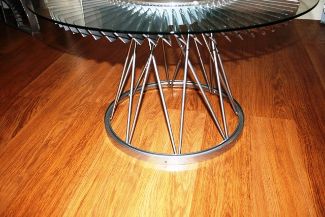 Rolls Royce Fan Blade table large5